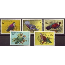Papua N G - Nr 324 - 28 1977r - Ptaki