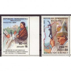 Madagaskar - Nr 1198 - 99 - Chr 116 1989r - Papież