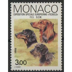 Monako - Nr 1857 1988r - Psy