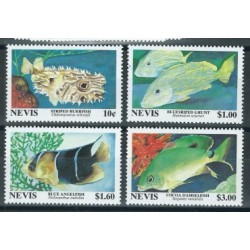 Nevis - Nr 822 - 25 1994r - Ryby
