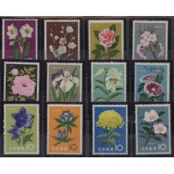 Japonia - Nr 743 - 541961r - Kwiaty