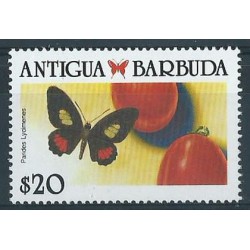Antigua & Barbuda - Nr 1319 1990r - Motyle