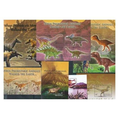 Mikronezja - Nr 1597 - 08 Bl 146 - 48 2004r - Dinozaury