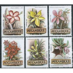 Mozambik - Nr 865 - 70 1981r - Kwiaty