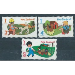 Nowa Zelandia - Nr 661 - 63 1975r - Bajki