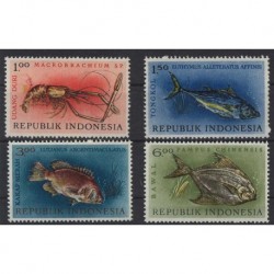 Indonezja - Nr 392 - 95 1963r - Ryby