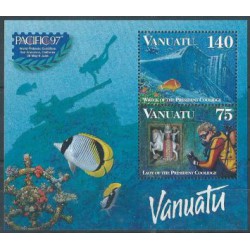 Vanuatu - Bl 29 1997r - Ryby -  Płetwonurek