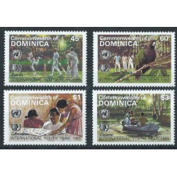 Dominika - Nr 791 - 94 1982r - Ptak - Sport