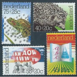 Holandia - Nr 1070 - 73 1976r - Ssaki -  Płazy