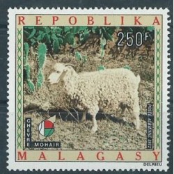 Madagaskar - Nr 666 1972r - Ssaki