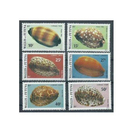 Wallis & Futuna - Nr 421 - 26 1982r - Muszle